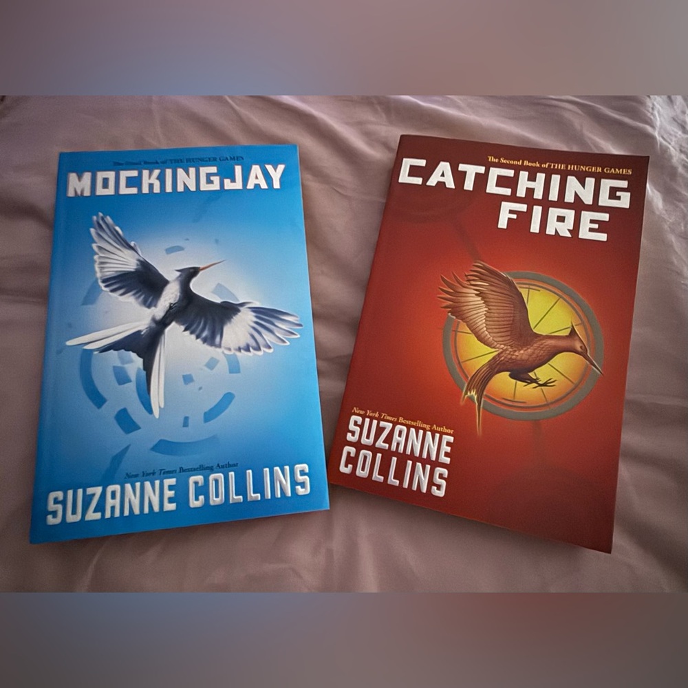 Book Set - Mockingjay and Catching Fire